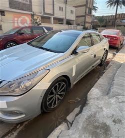 هيونداي أزيرا